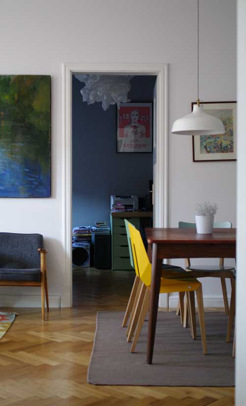 Pictures Of Rugs Under Dining Room Tables-5